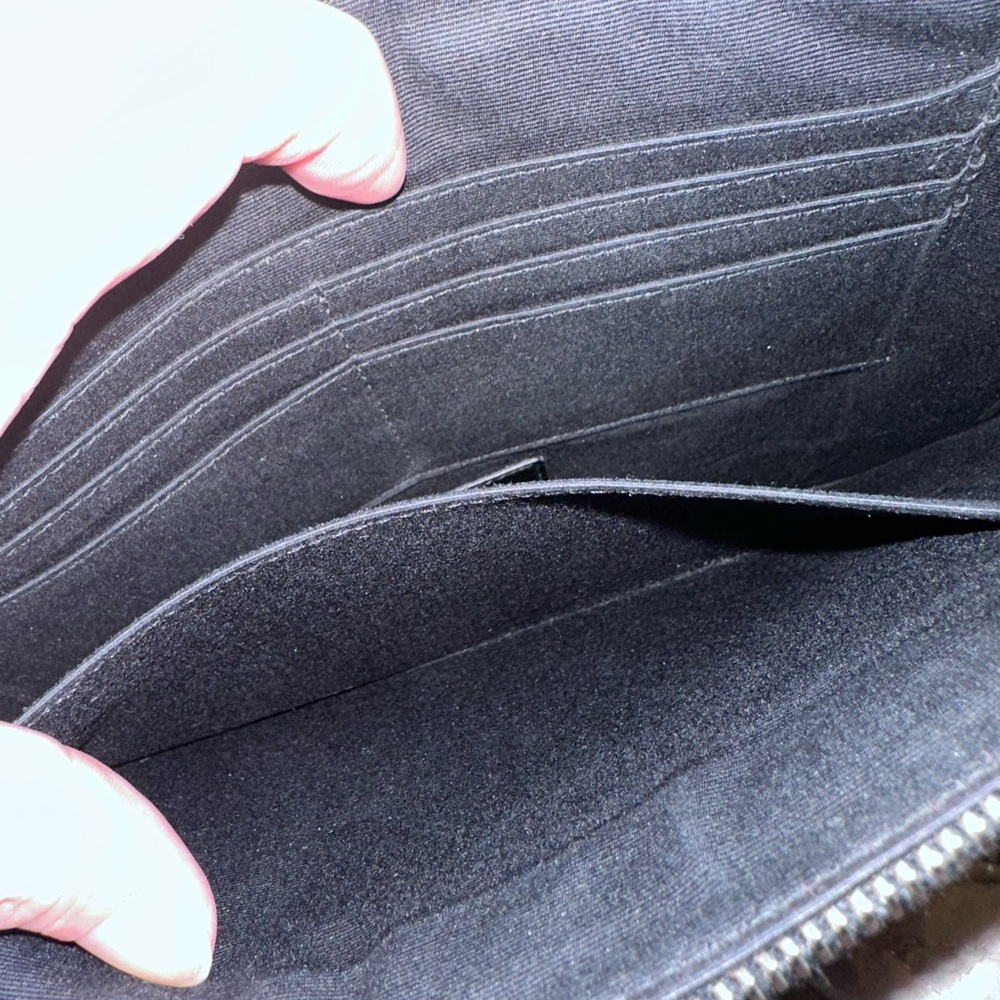 YSL Pouch - Picture 7 of 7